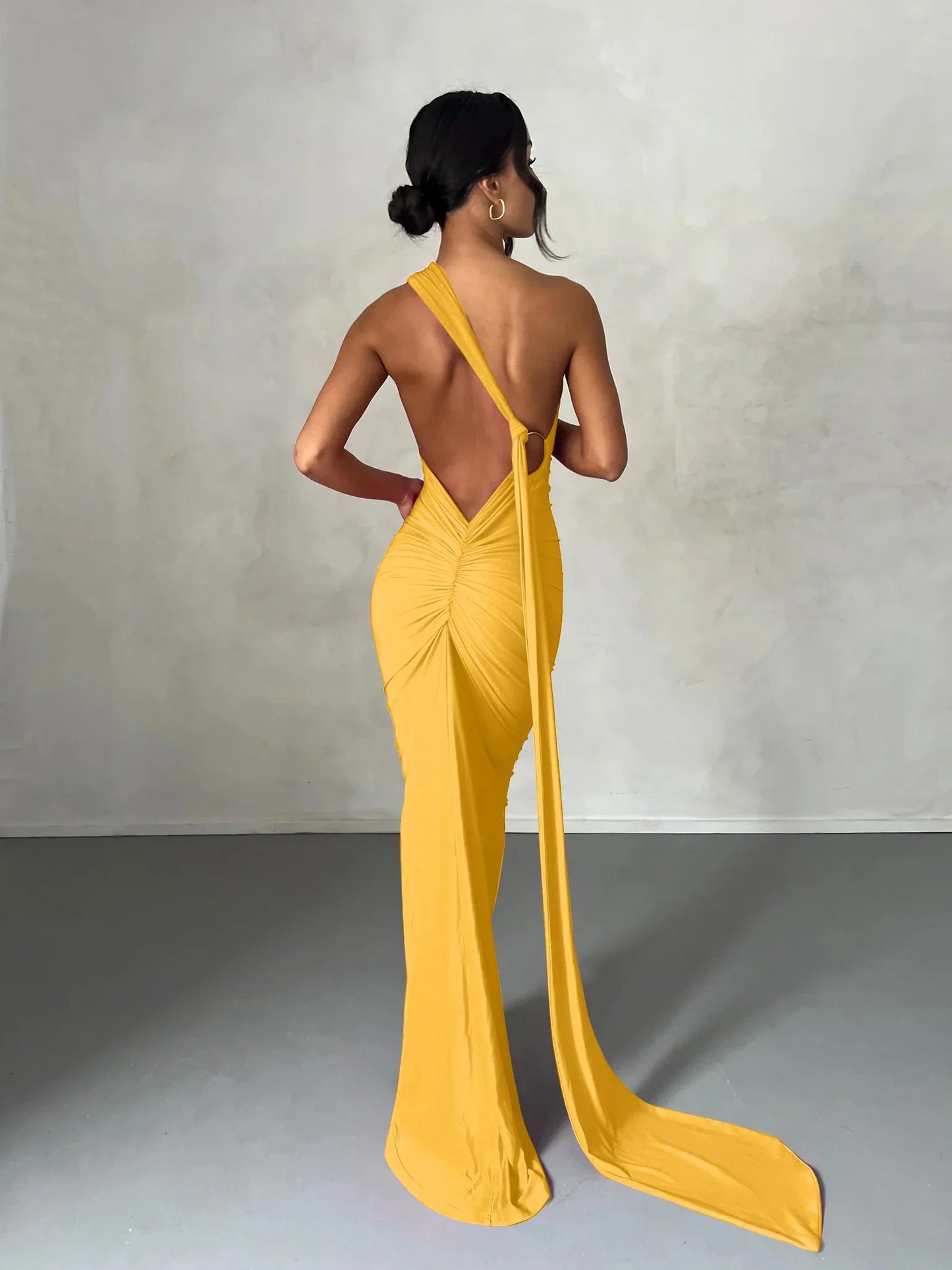 ROBYN | Twist Eleganz