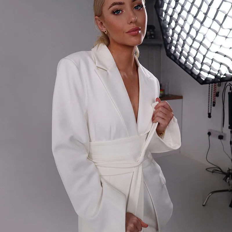 AIMEE | Eleganter Blazer mit Gürtel