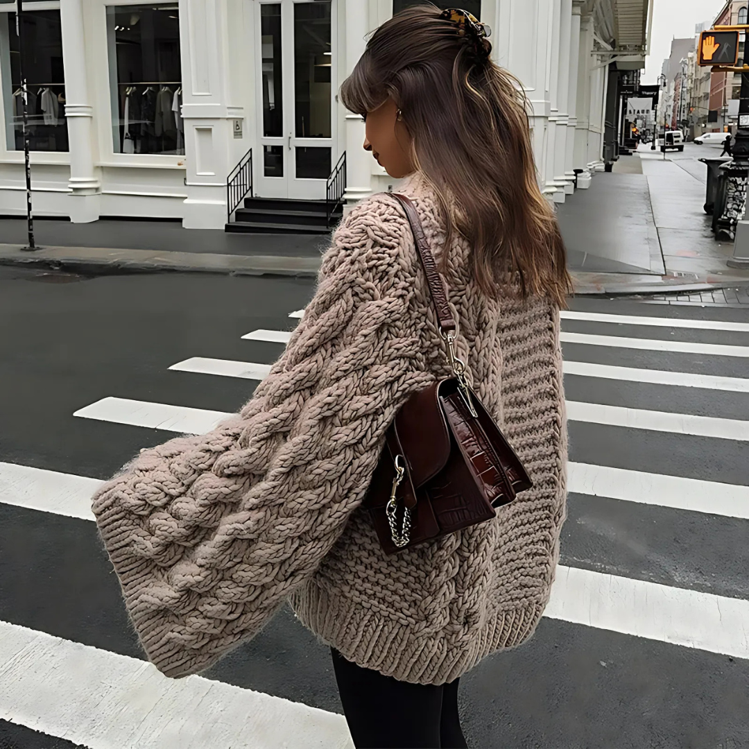 LINDA - Übergroßer Strickpullover