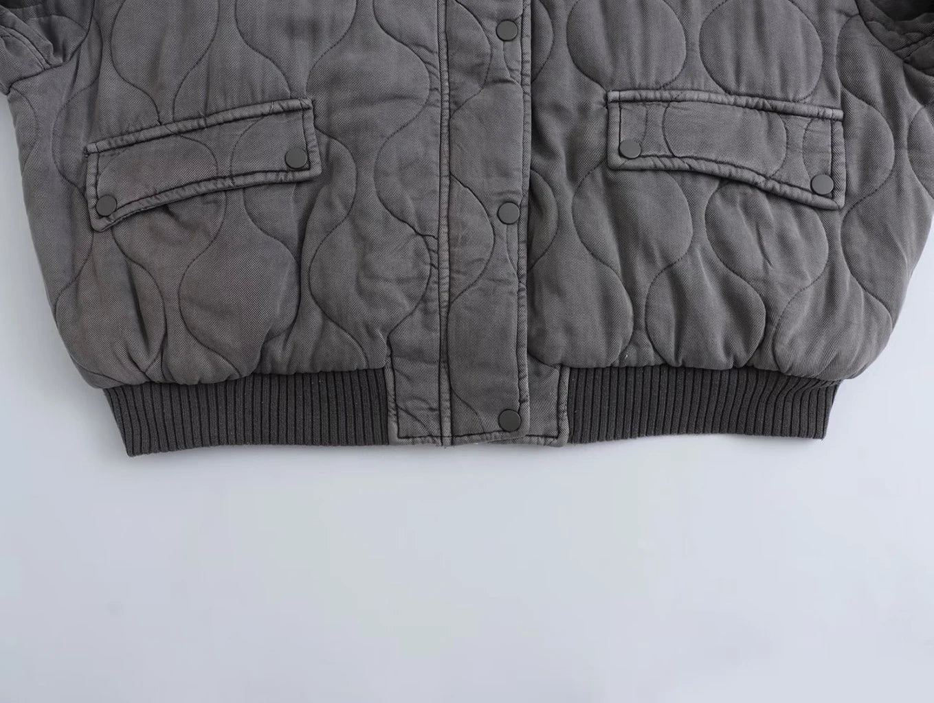 MALIN | Minimalistische Bomberjacke