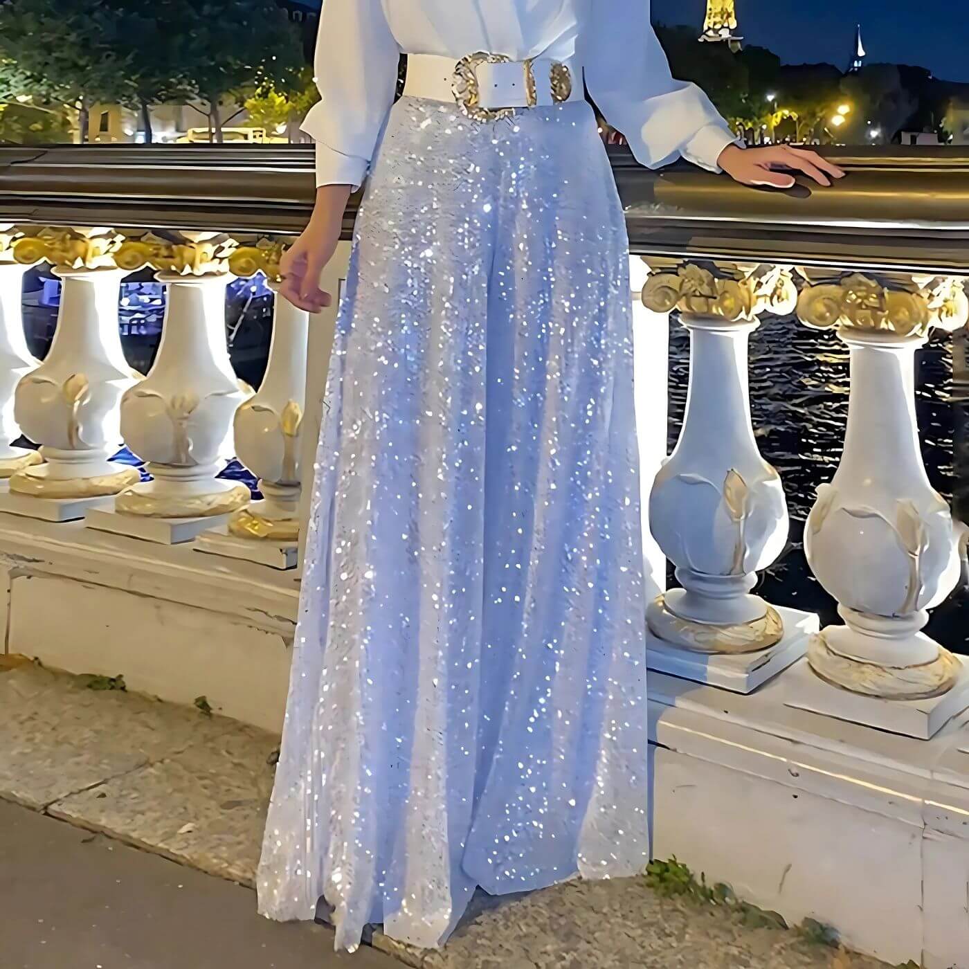 MARIA | Zeitloser Jumpsuit mit V-Ausschnitt