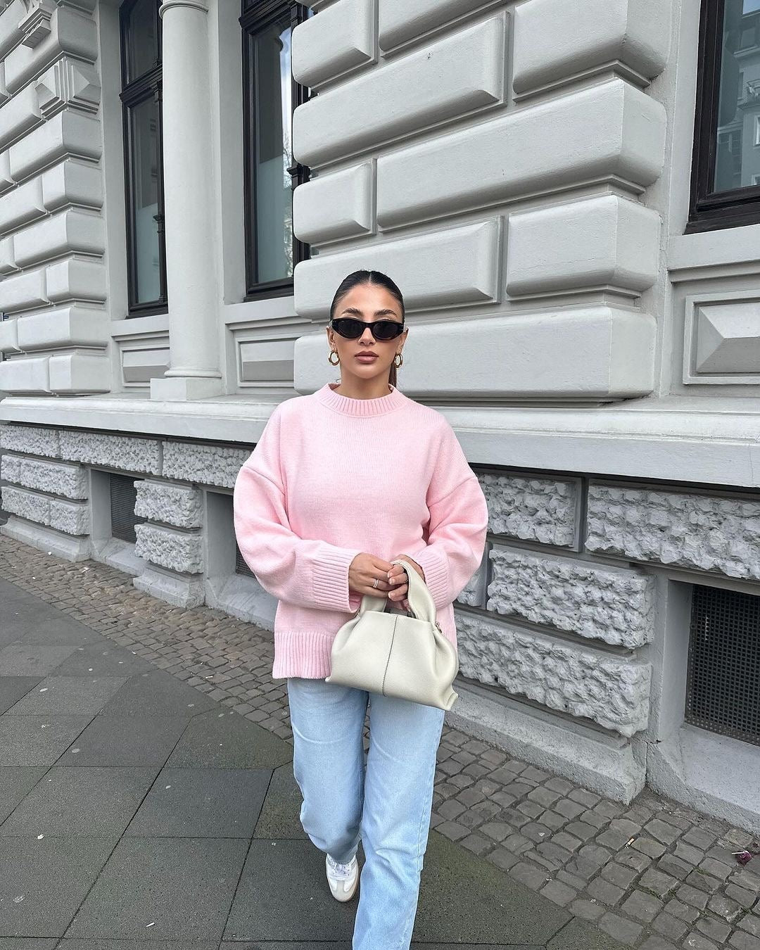 JOAN - Oversized Pinker Pullover