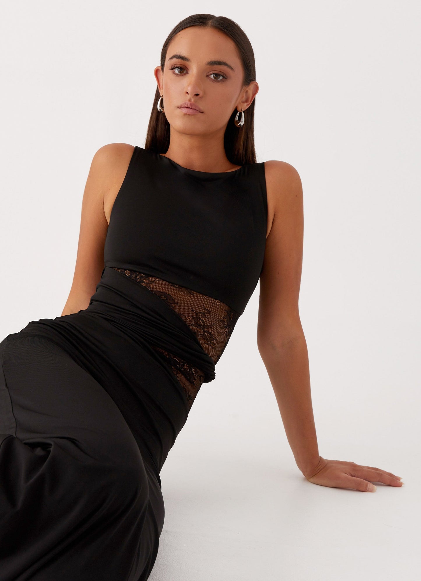 ESTELLE | Cut-Out Kleid
