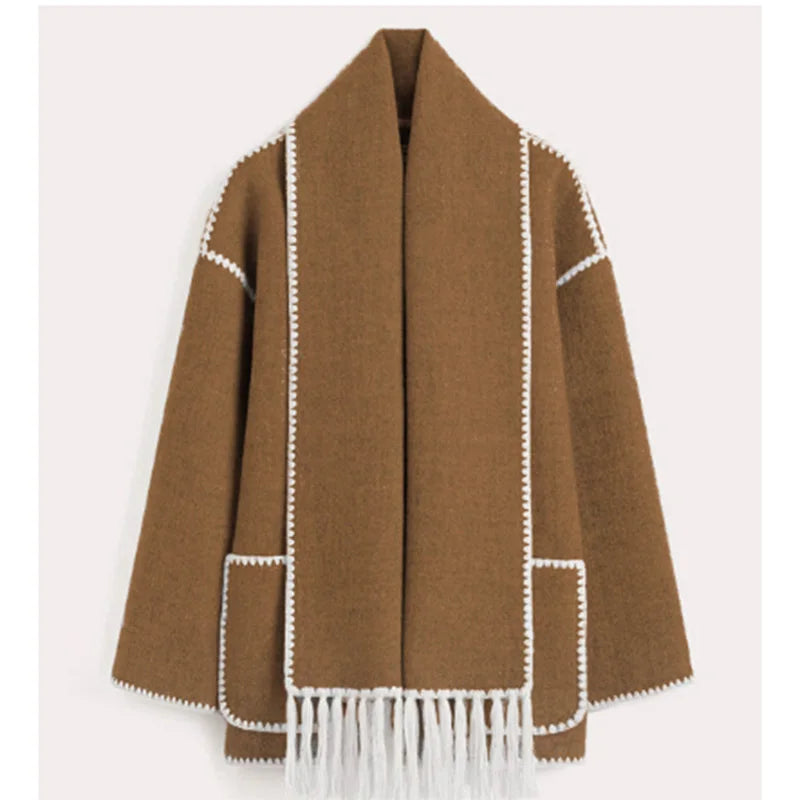 EMILIA – Elegante und warme Herbstjacke mit Schal