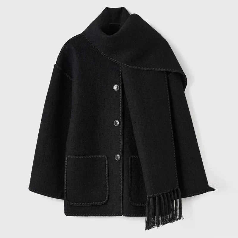 EMILIA – Elegante und warme Herbstjacke mit Schal