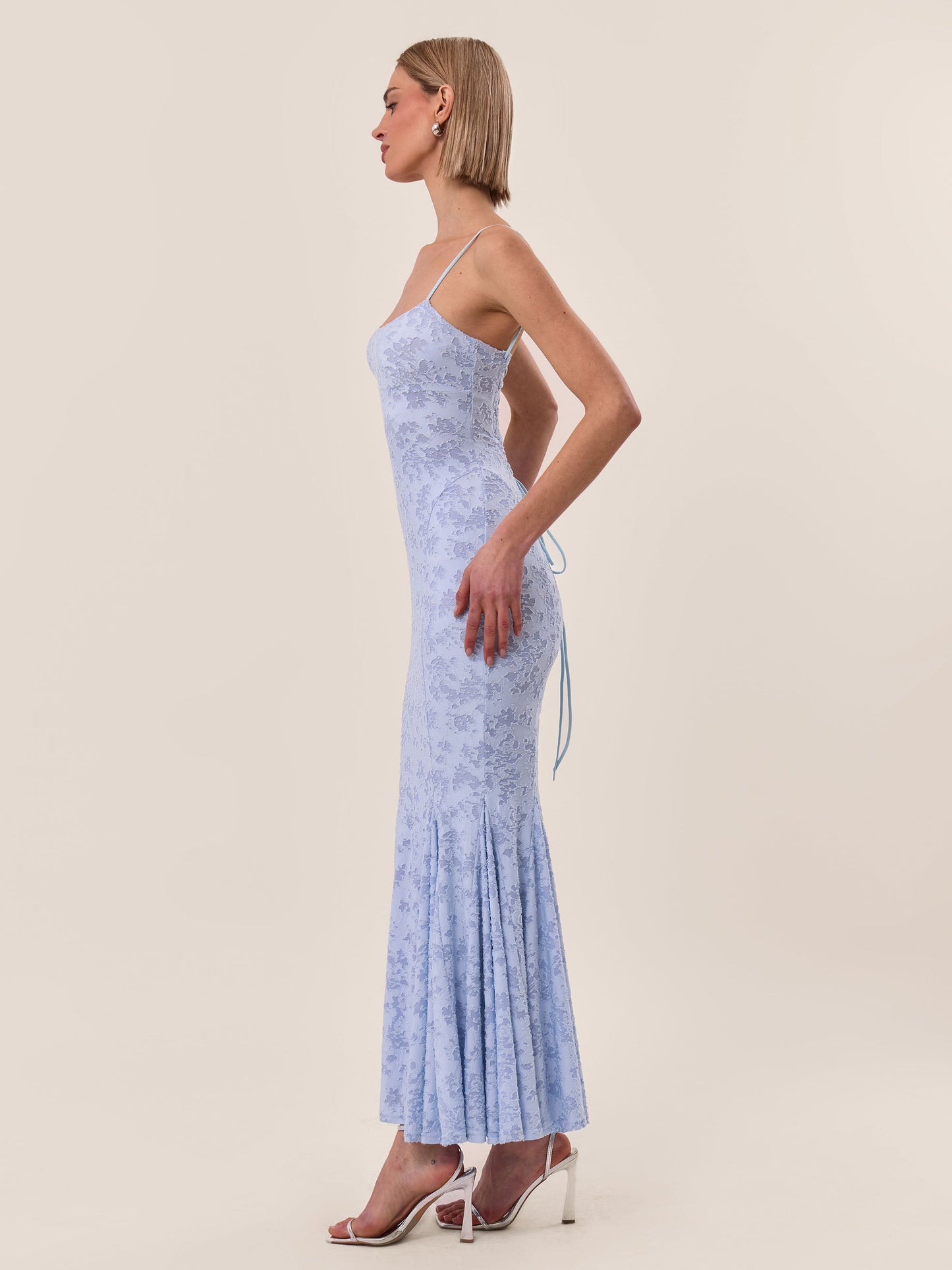 MADELYN | Fischschwanz-Maxikleid
