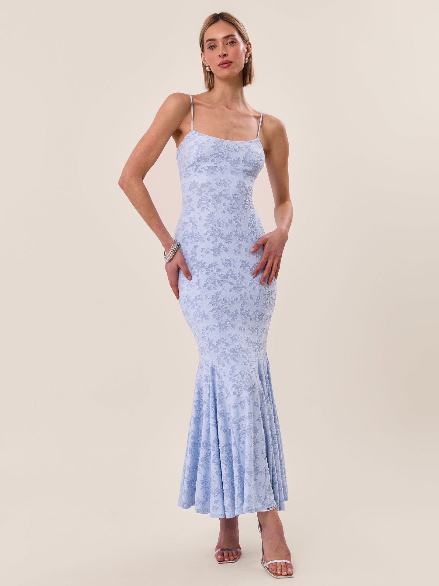 MADELYN | Fischschwanz-Maxikleid