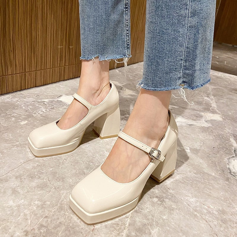 ISA | Moderne Retro Mary Jane Absätze