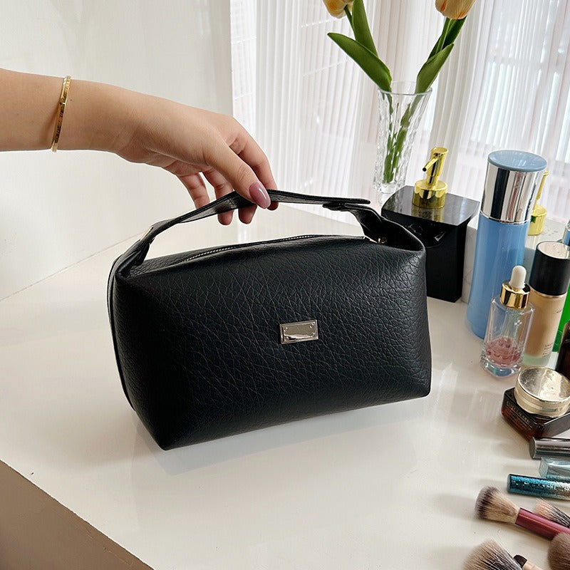 MALOU | Schicke Tragetasche mit Kosmetiktasche