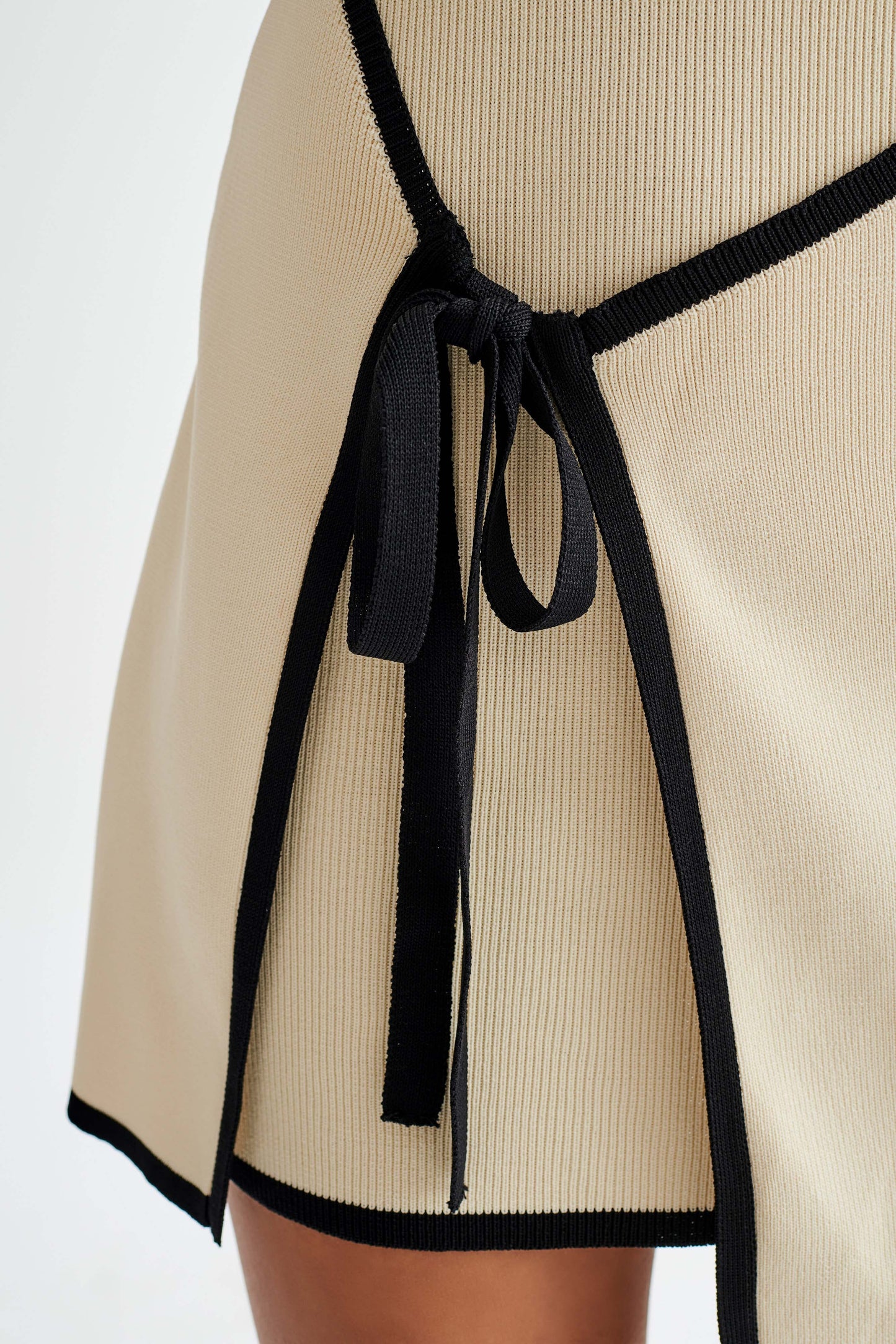 CELINE | Klassisches Minikleid