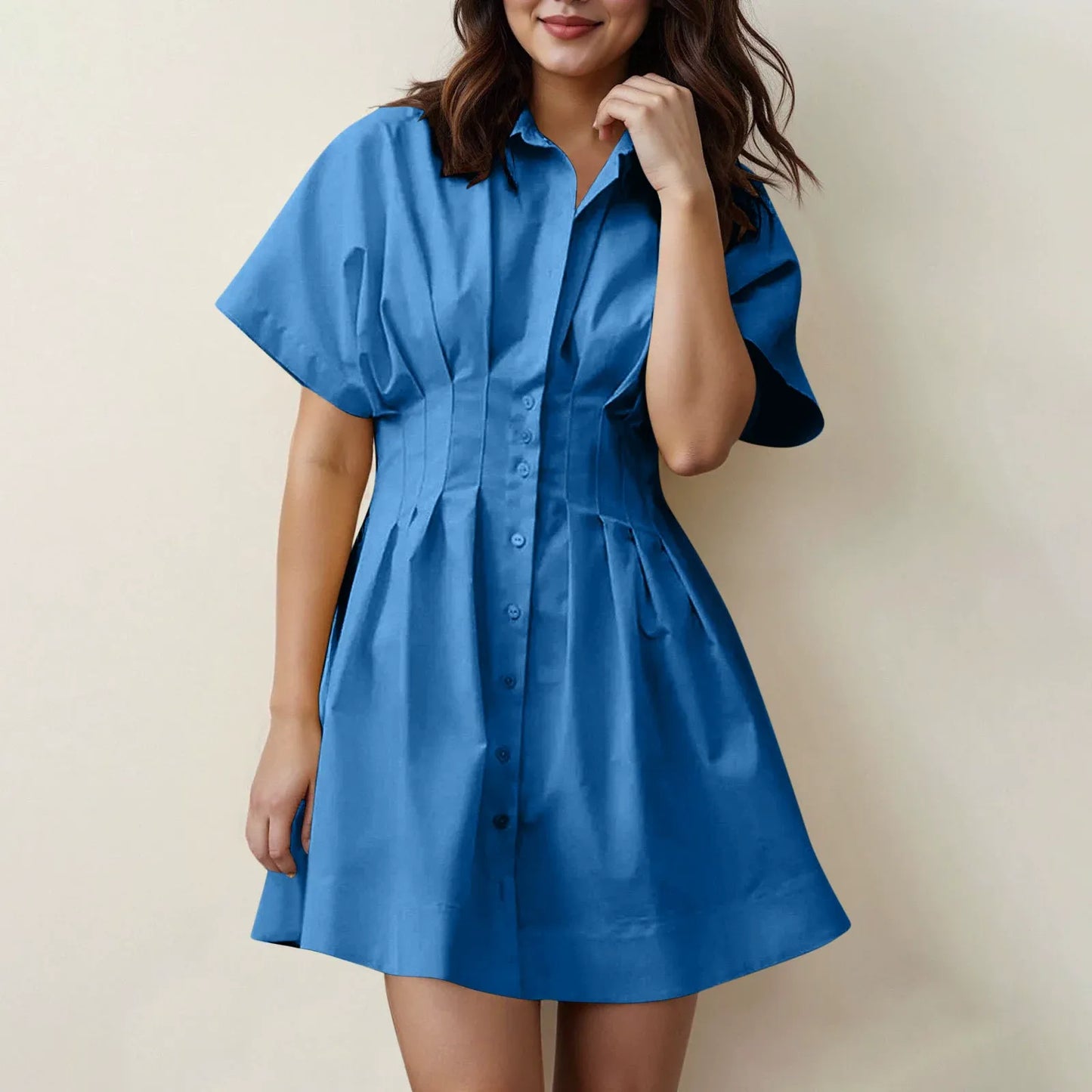 VANA | Modernes Kleid mit Knöpfen