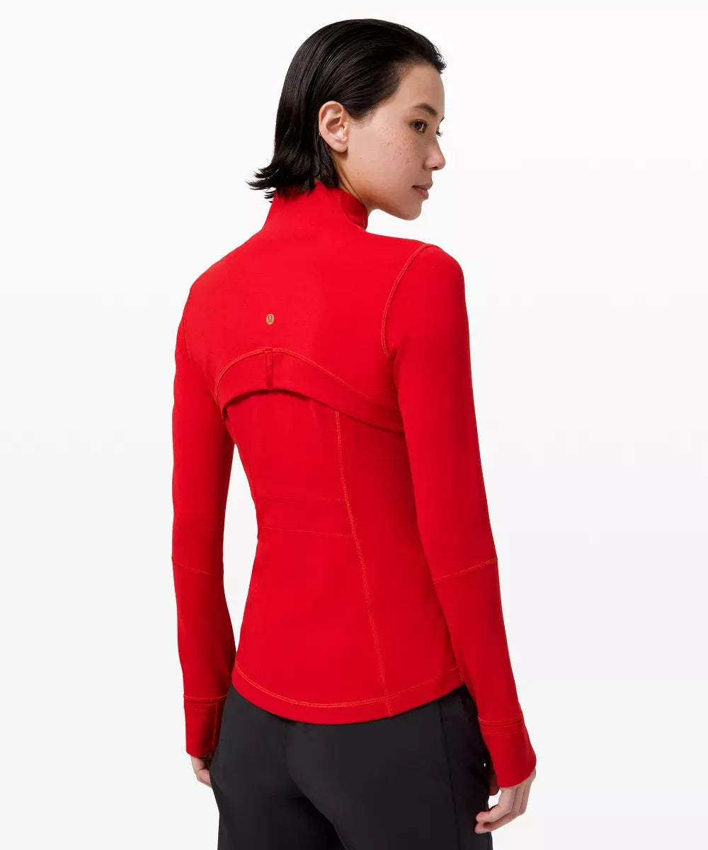 LULU | Maßgeschneiderte Jacke mit Kragen