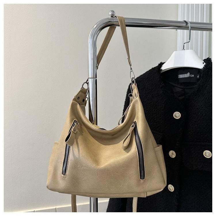 ELARA | Schlanke Crossbody-Tasche aus Leder