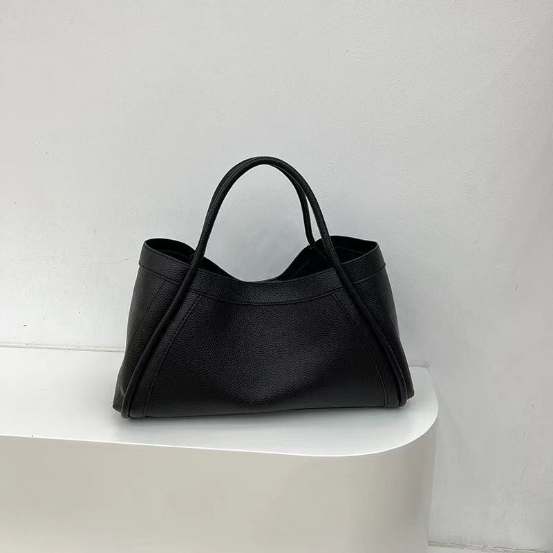 MALOU | Schicke Tragetasche mit Kosmetiktasche