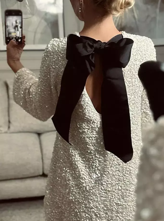 ANGEL - Paillettenkleid mit Schleife