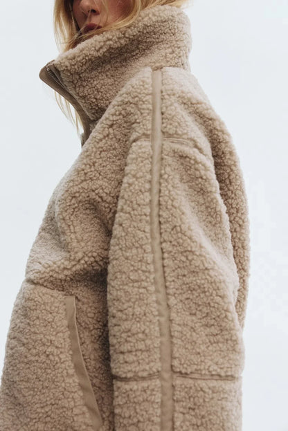 KAJA | Soft Teddy Mantel
