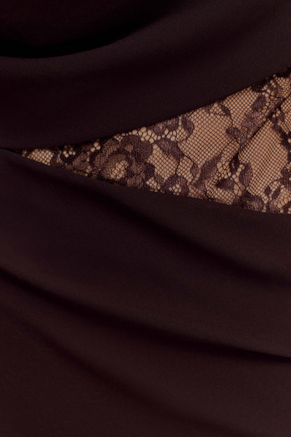 ISALIE | Halterneck-Maxikleid mit Spitzeneinsatz