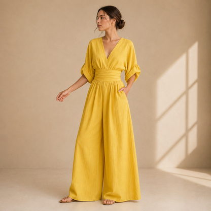 NATALIE | Jumpsuit mit Wickeloptik und weitem Bein