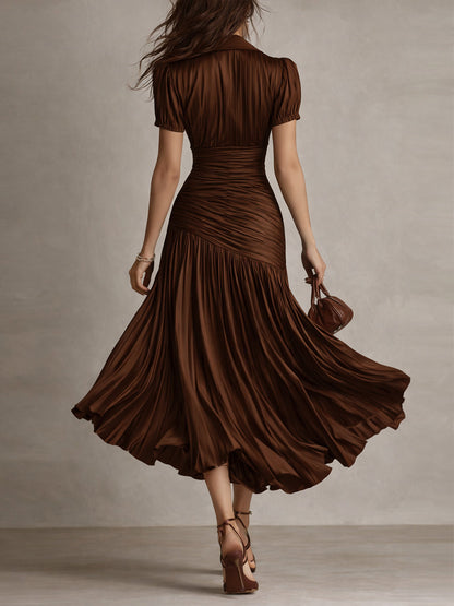 ANOUK | Gestreiftes Satin-Midikleid mit Plisseefalten