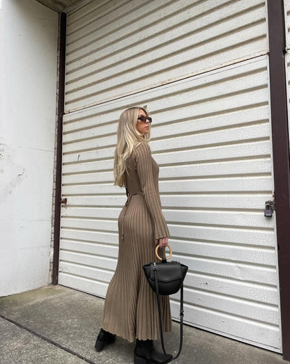 LORINE - Elegantes Strickkleid