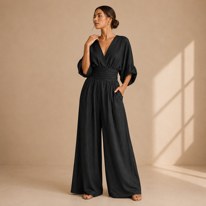 NATALIE | Jumpsuit mit Wickeloptik und weitem Bein