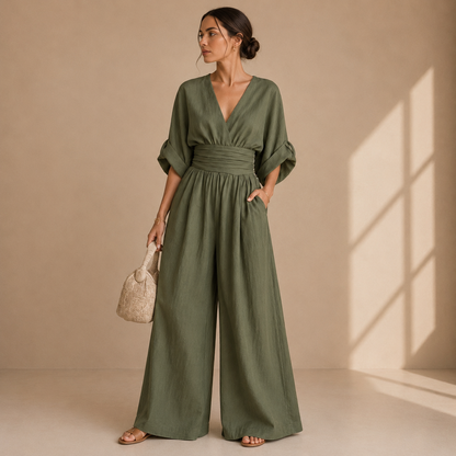 NATALIE | Jumpsuit mit Wickeloptik und weitem Bein