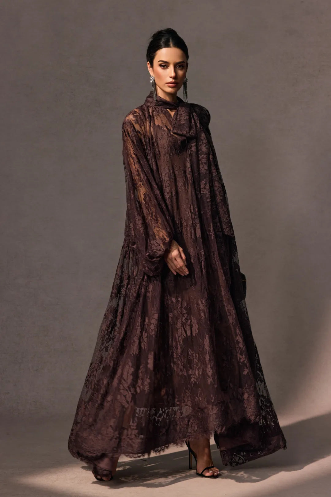FILINA | Maxikleid mit floraler Spitzen-Überlage