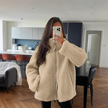 KAJA – Weicher Teddy-Mantel