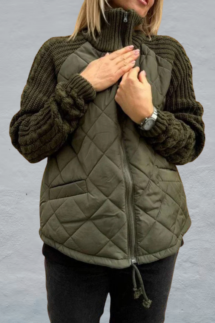ANDREA | Steppjacke mit Strickärmeln und Reißverschluss