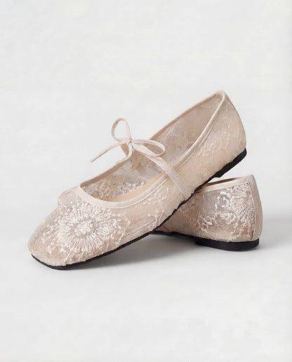 DANIELLE | Klassische Spitzen-Ballerinas mit Riemchen