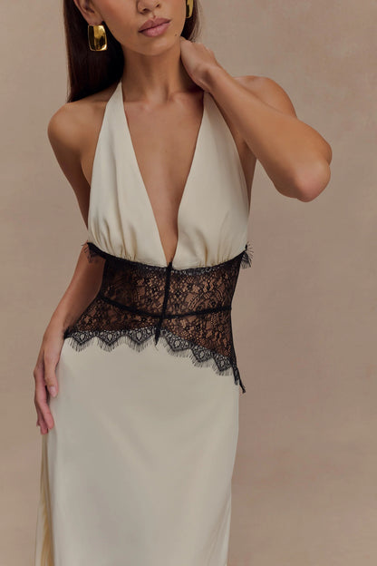 SELINA | Stilvolles Maxikleid mit Transparenter Taille