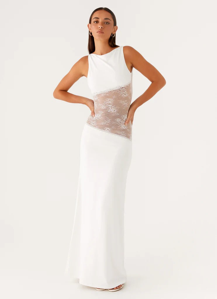 SELENA | Feminines Maxikleid mit Zarter Spitze