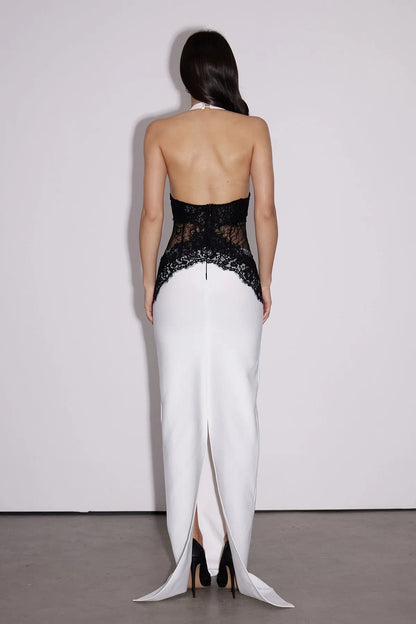 YLVA | Maxikleid mit Halterneck und Kontrastspitze
