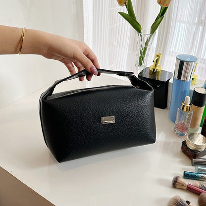 MALOU | Schicke Tragetasche mit Kosmetiktasche