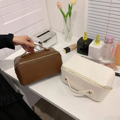 JADE | Sophisticated Cosmetic Bag