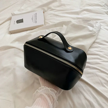 JADE | Sophisticated Cosmetic Bag