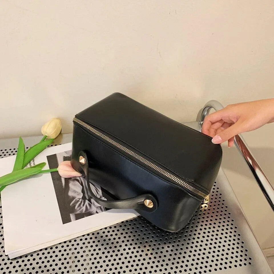 JADE | Sophisticated Cosmetic Bag