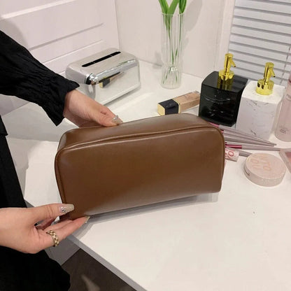 JADE | Sophisticated Cosmetic Bag