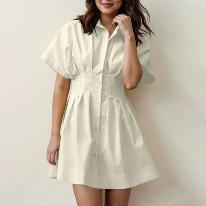 VANA | Modernes Kleid mit Knöpfen