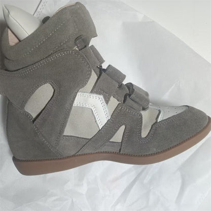 ISA | Schlanke Keilsneakers aus Leder