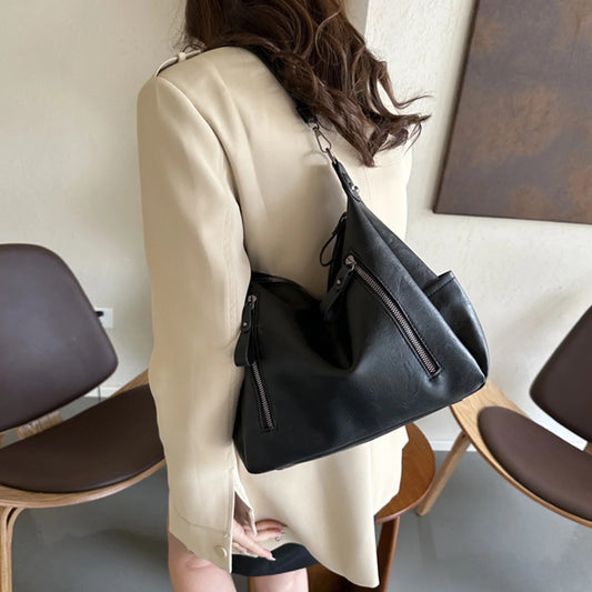 ELARA | Schlanke Crossbody-Tasche aus Leder