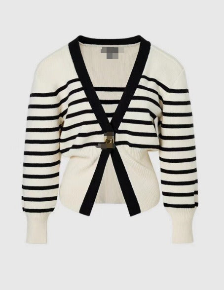 KYLE | Minimalistischer Strickcardigan mit V-Ausschnitt