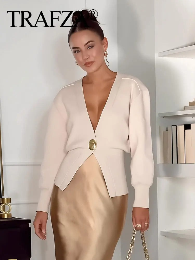 KYLE | Minimalistischer Strickcardigan mit V-Ausschnitt