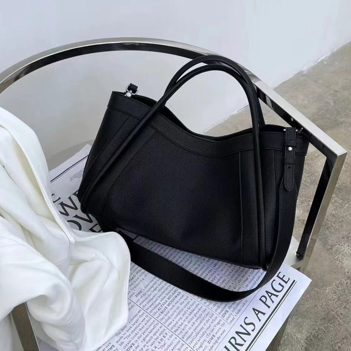 MALOU | Schicke Tragetasche mit Kosmetiktasche