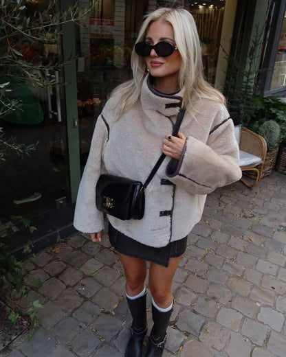 CALI | Elegante Teddyjacke