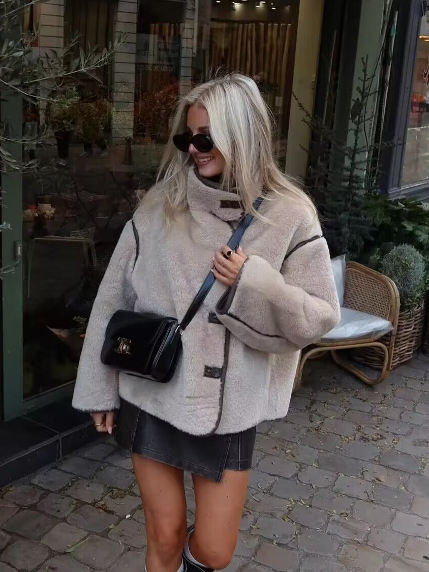 CALI | Elegante Teddyjacke