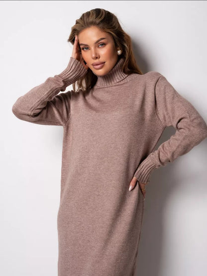 LORI | Elegantes Strickkleid mit hohem Halsausschnitt
