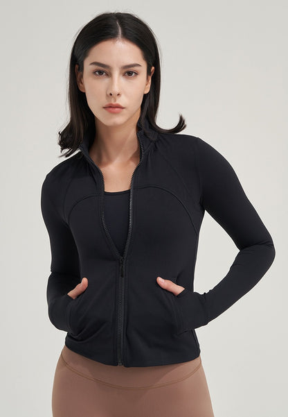 LULU | Maßgeschneiderte Jacke mit Kragen