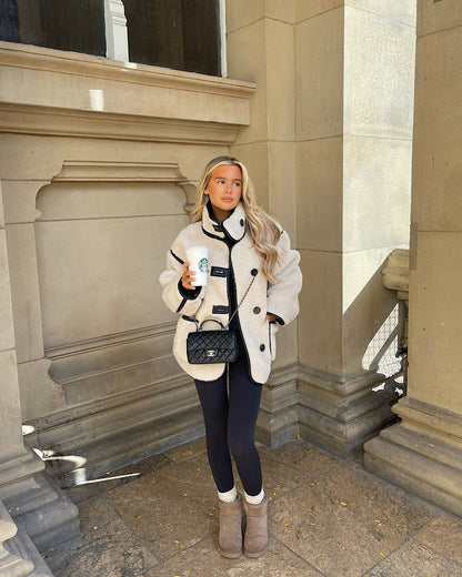CALI | Elegante Teddyjacke