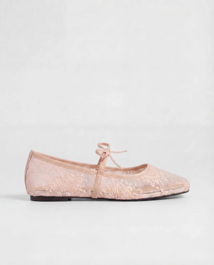 DANIELLE | Klassische Spitzen-Ballerinas mit Riemchen